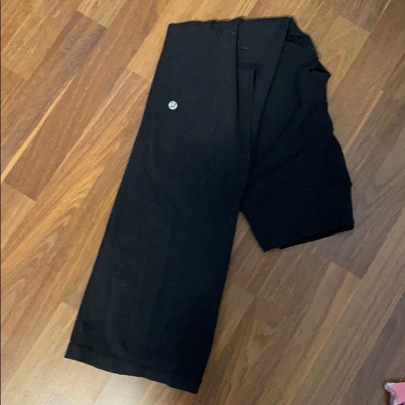 straight legged lulus - Picture 1 of 5